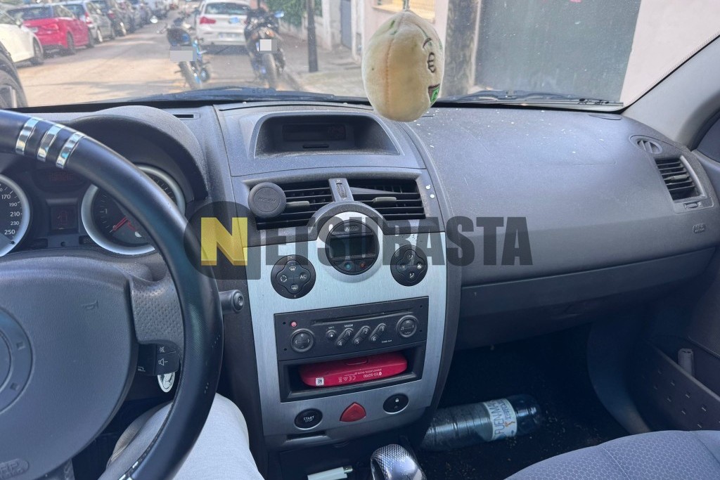 Renault Megane Coupé-Cabriolet 1.6 16v 2004