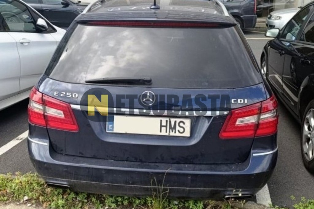Mercedes-Benz E 250 CDI BlueEFFICIENCY Estate Aut. 2012