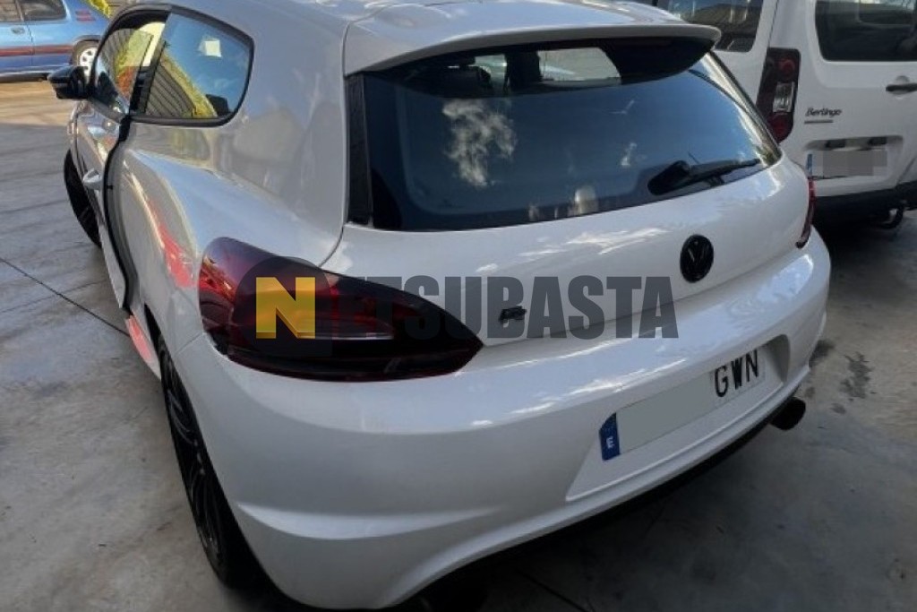 Volkswagen Scirocco R 2.0 TSI 2010