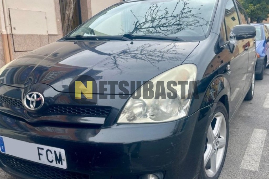 Toyota Corolla Verso 2.2 D4D 2006