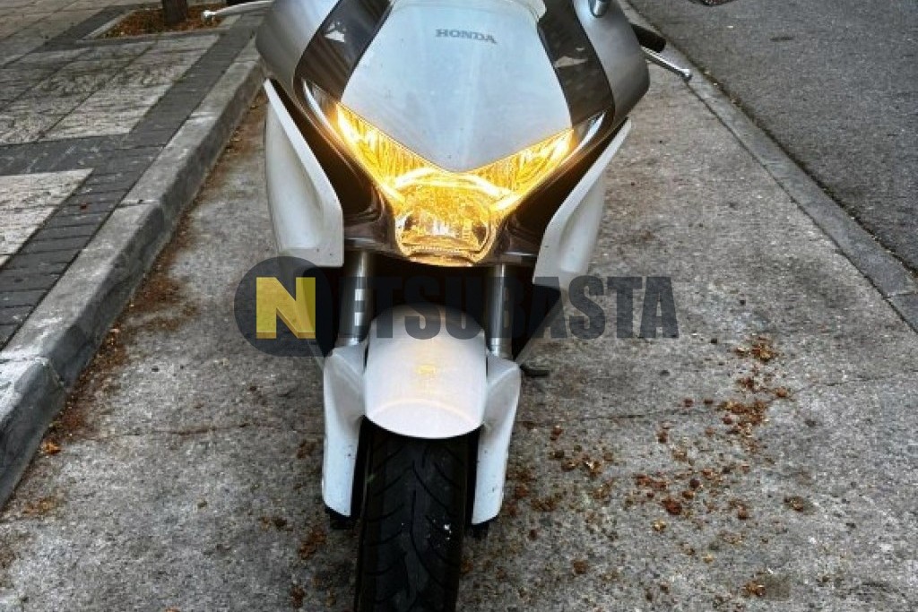 Honda VFR 1200 F 2010