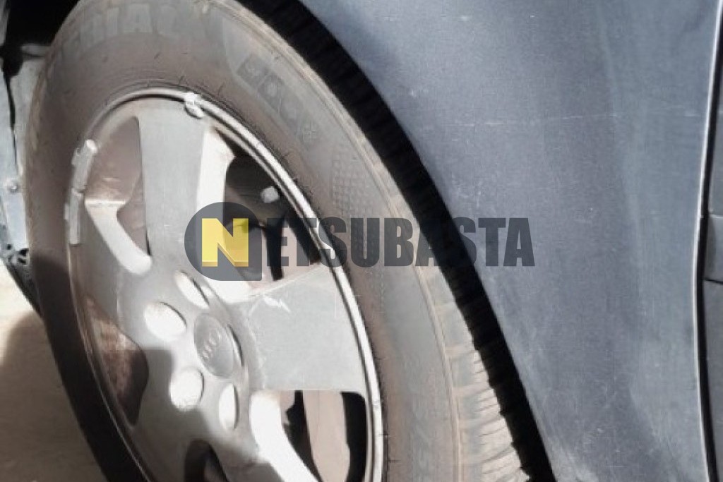 Audi A6 2.7 T quattro 1999