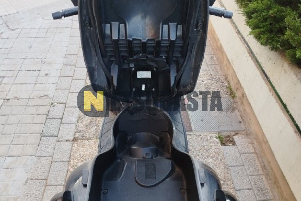 Yamaha XMAX 125 2008