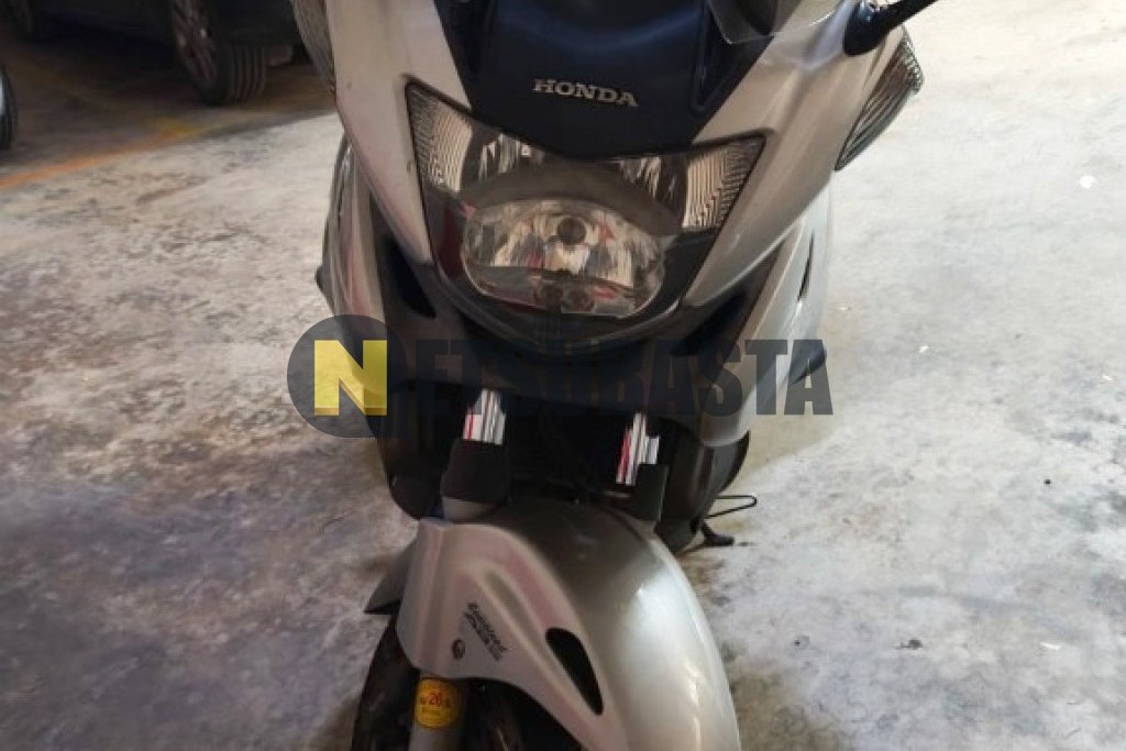 Honda NT 700 V Deauville 2008