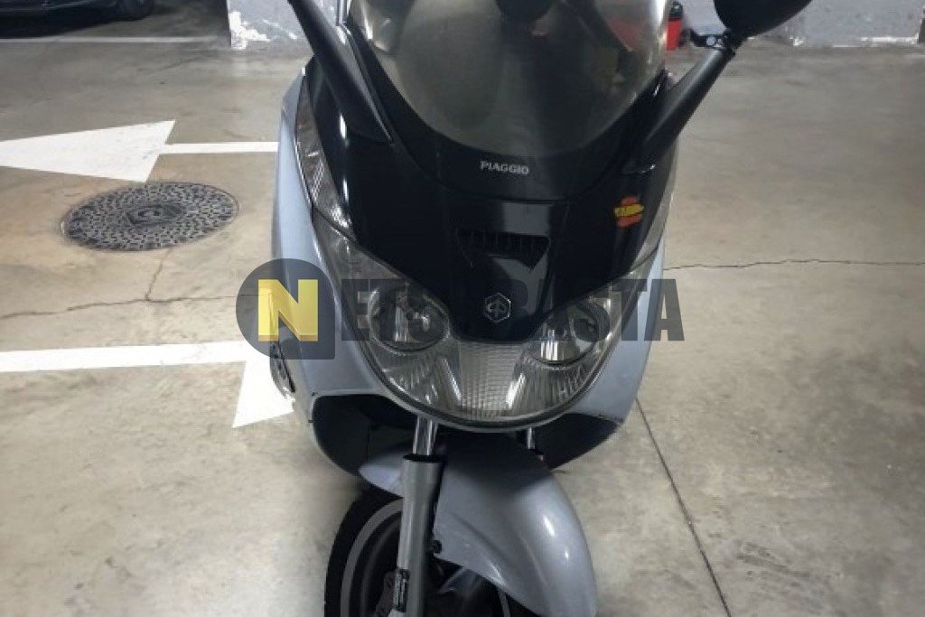 Piaggio X8 125 2004