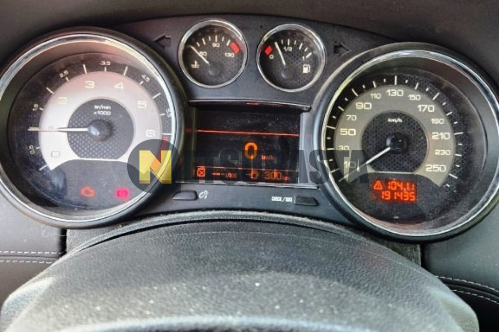 Peugeot RCZ 1.6 THP 2011