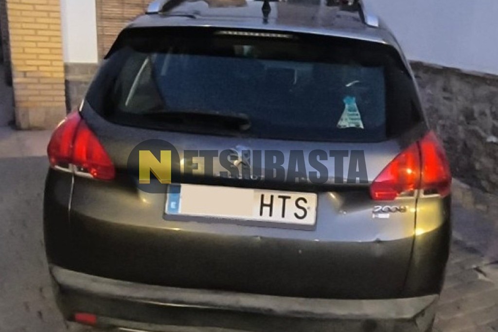 Peugeot 2008 1.6 e-HDi 2013