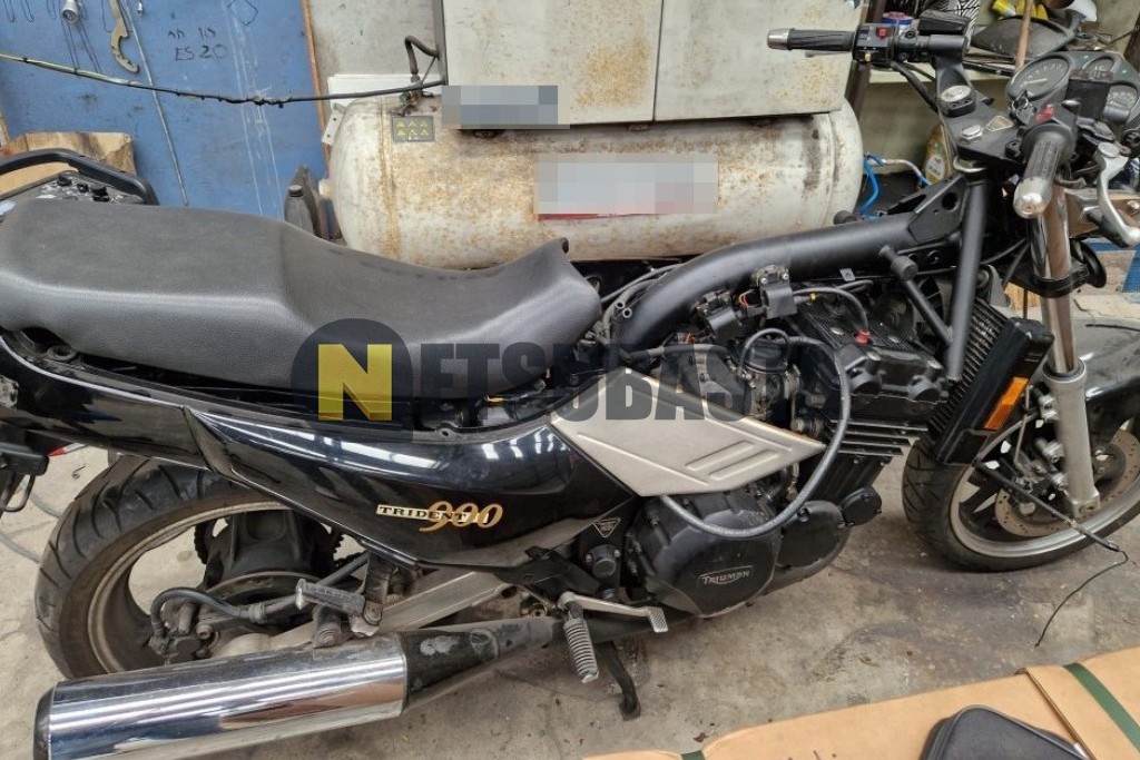 Triumph Trident 900 1996