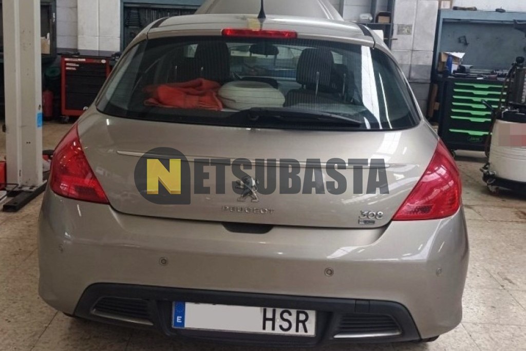 Peugeot 308 1.6 e-HDi 2013