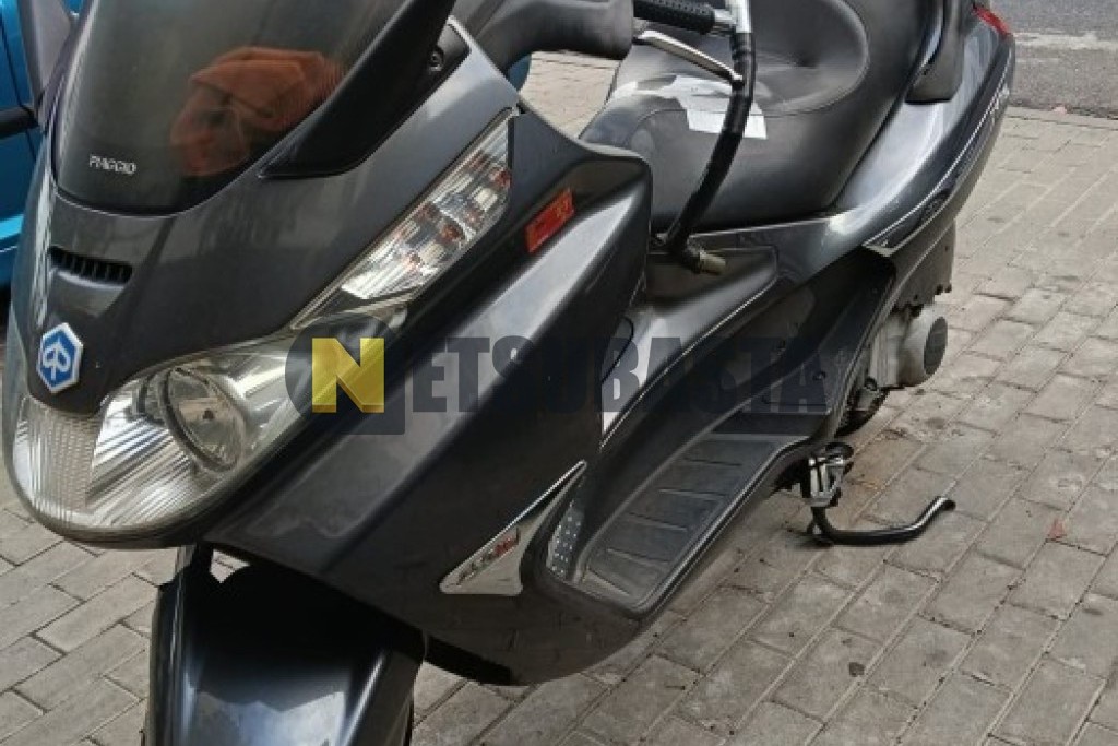 Piaggio X8 250 2006