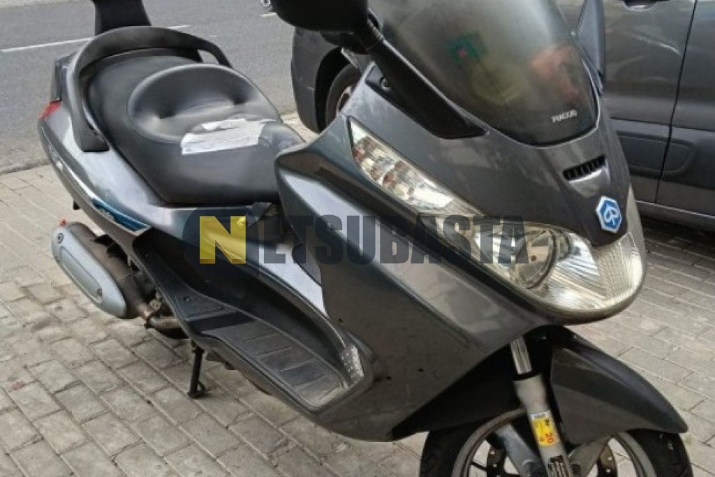 Piaggio X8 250 2006