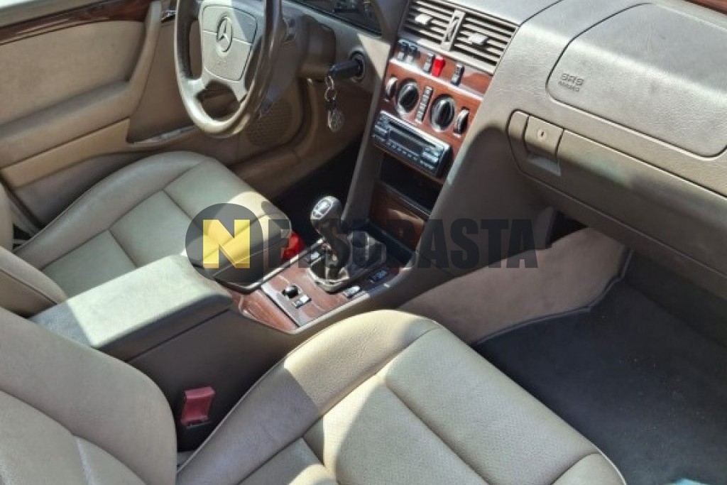 Mercedes-Benz C 180 1995