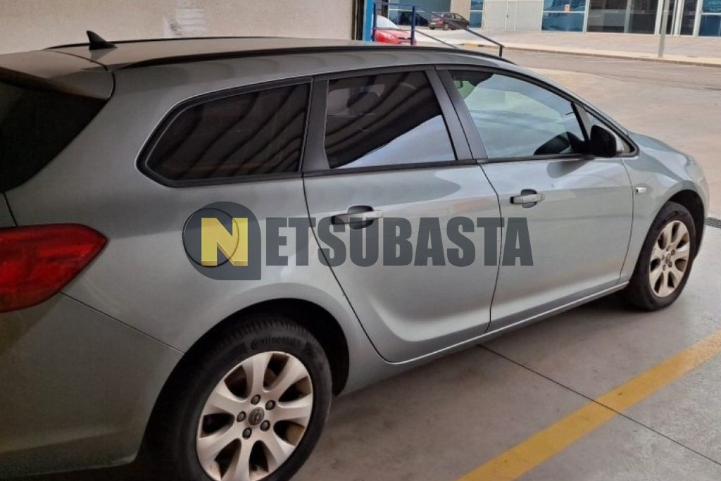 Opel Astra Sports Tourer 1.6 CDTI 2015