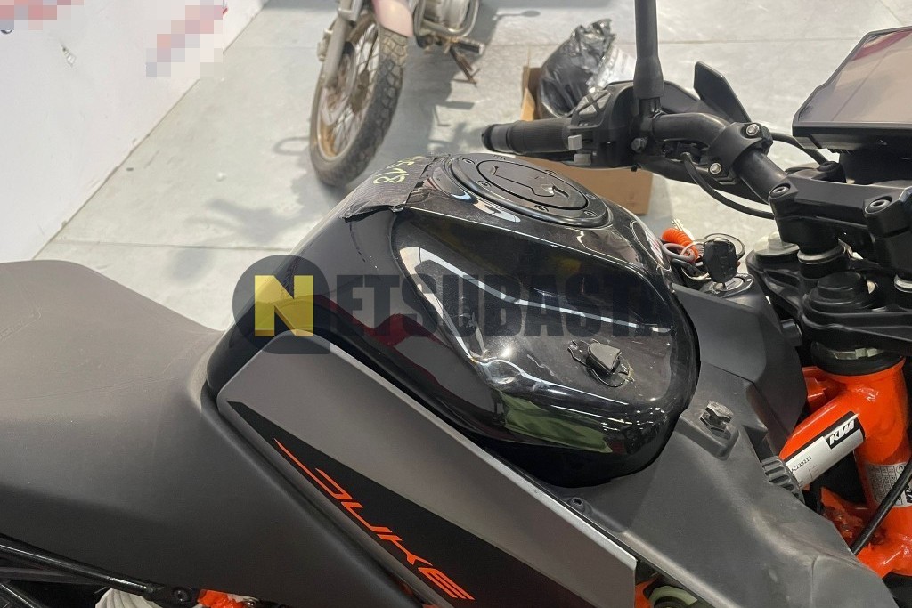 KTM 390 Duke 2021