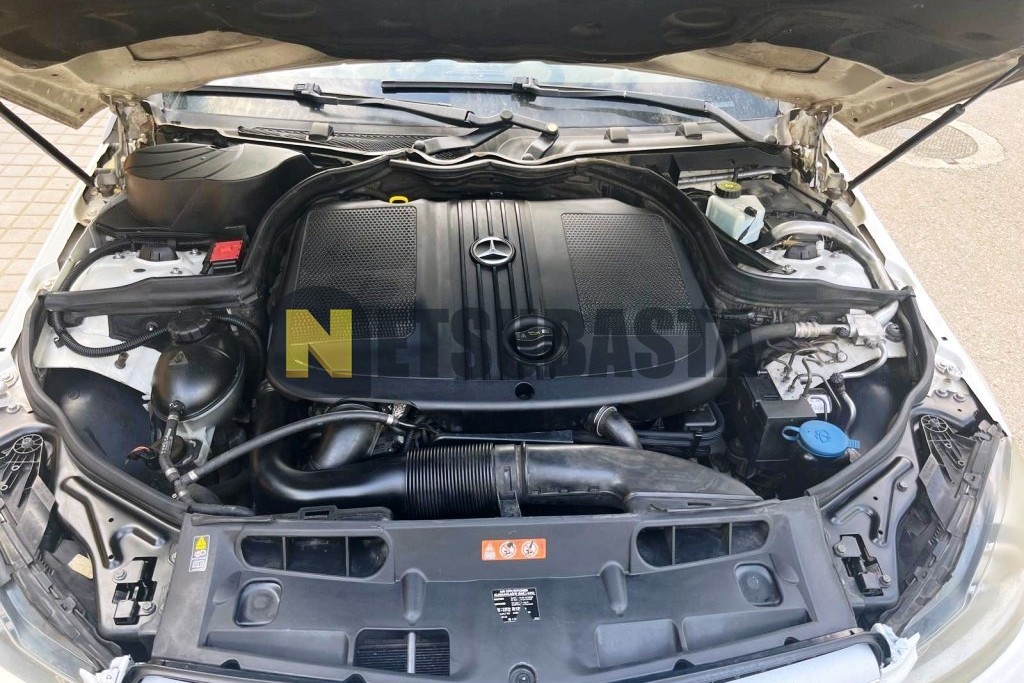 Mercedes-Benz C 220 CDI BlueEFFICIENCY Coupé Aut. 2011
