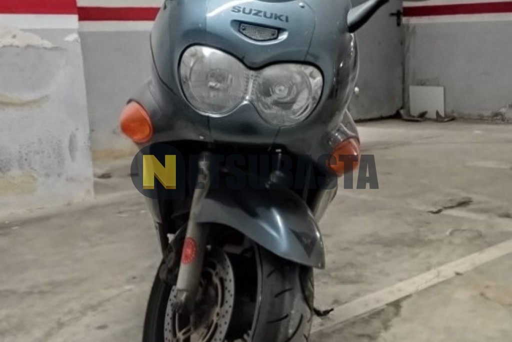 Suzuki GSX 750 F 2000