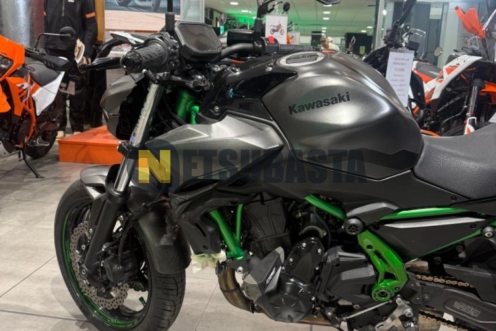 Kawasaki Z 650 2023