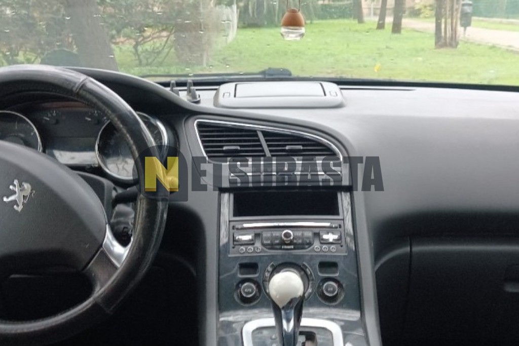 Peugeot 5008 1.6 BlueHDi EAT6 2015