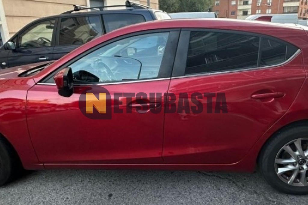 Mazda 3 SKYACTIV-D 2.2 2015
