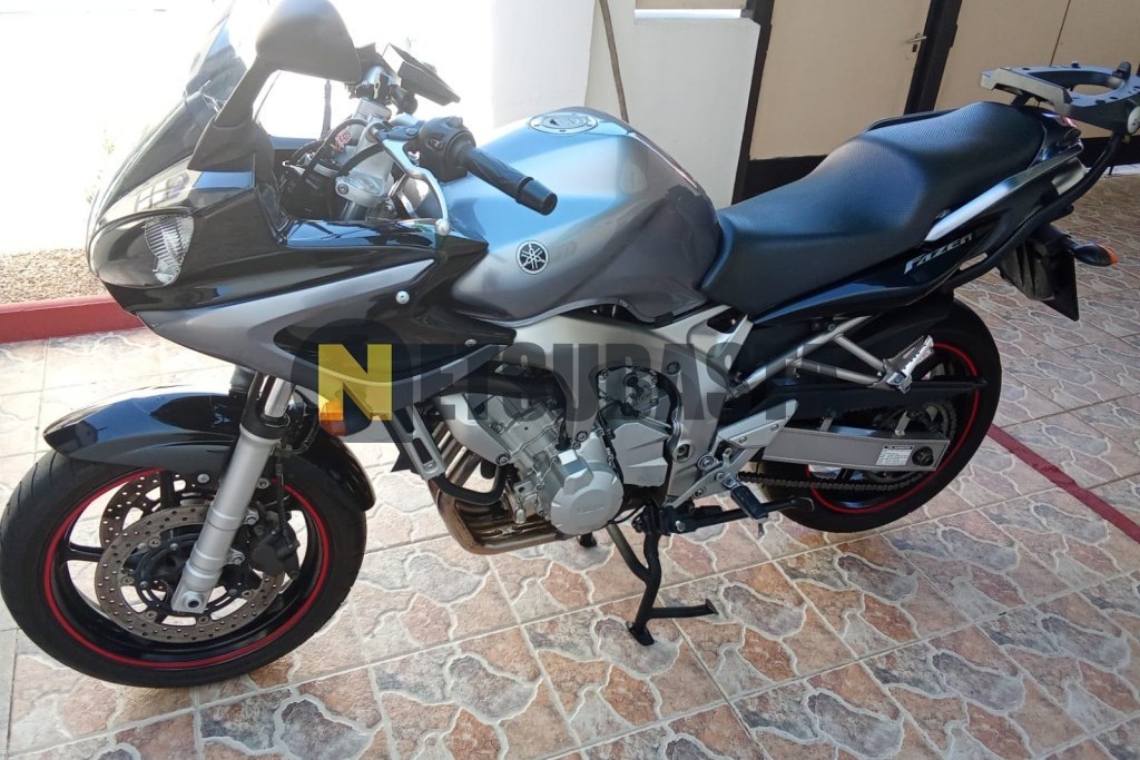 Yamaha FZ6 S 2005