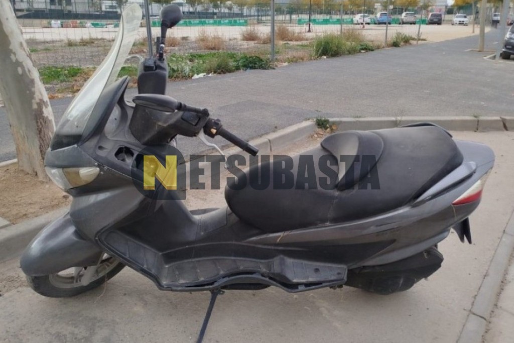 Suzuki BURGMAN 125 2013