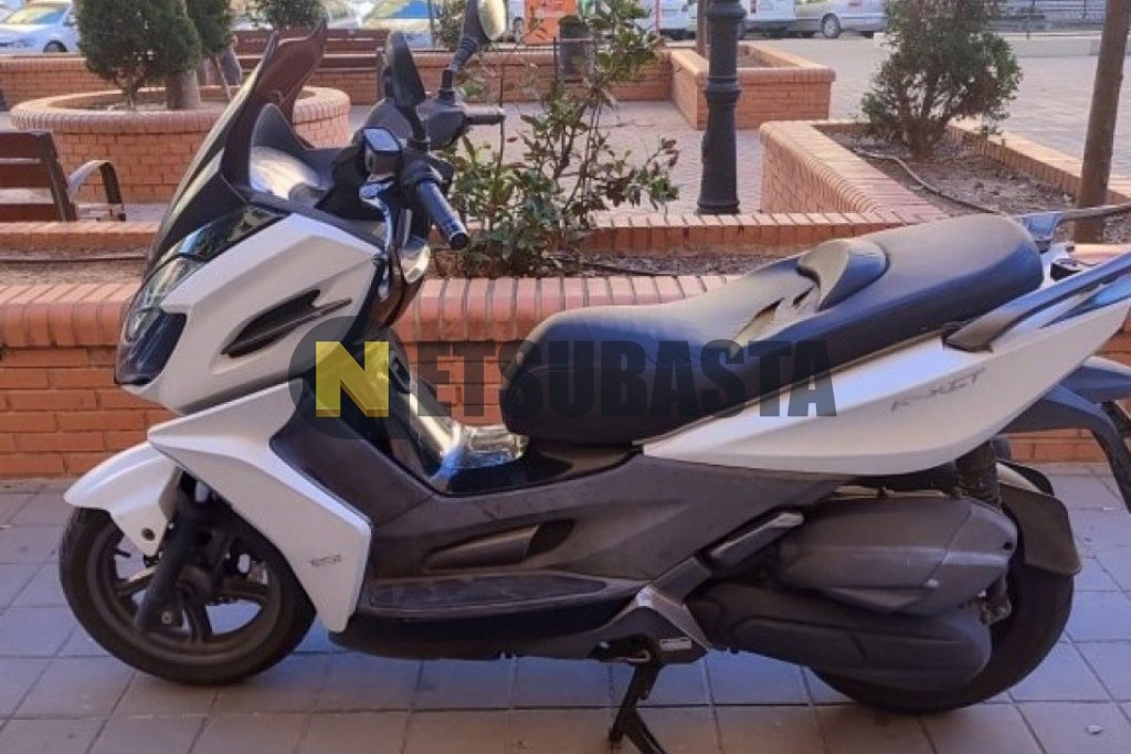 Kymco K-XCT 125i 2013