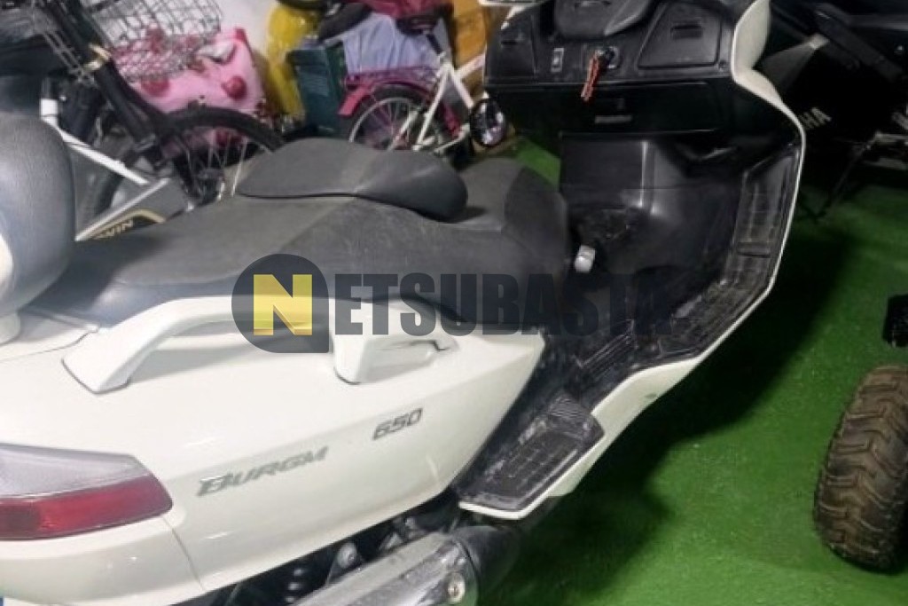 Suzuki Burgman 650 2011