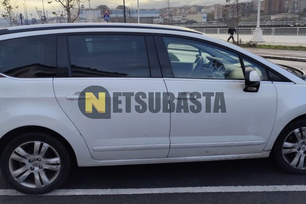 Peugeot 5008 2.0 HDi FAP 2011
