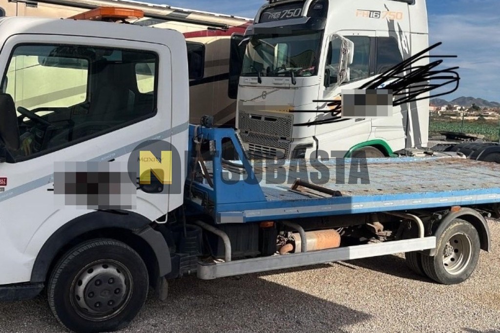 Renault Maxity 2.5 dCi Portacoches 2016