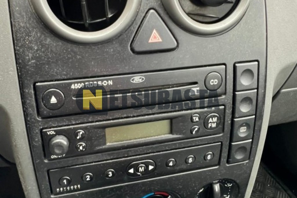 Ford Fusion 1.6 2003