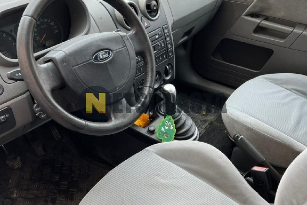 Ford Fusion 1.6 2003