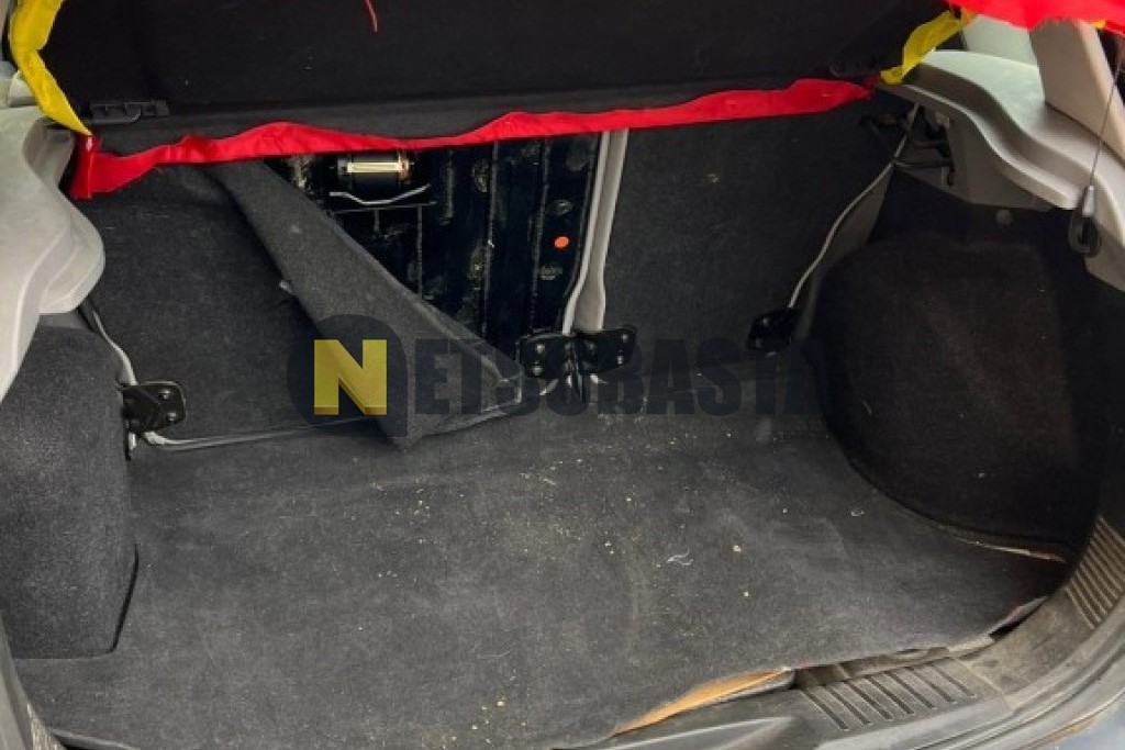 Ford Fusion 1.6 2003