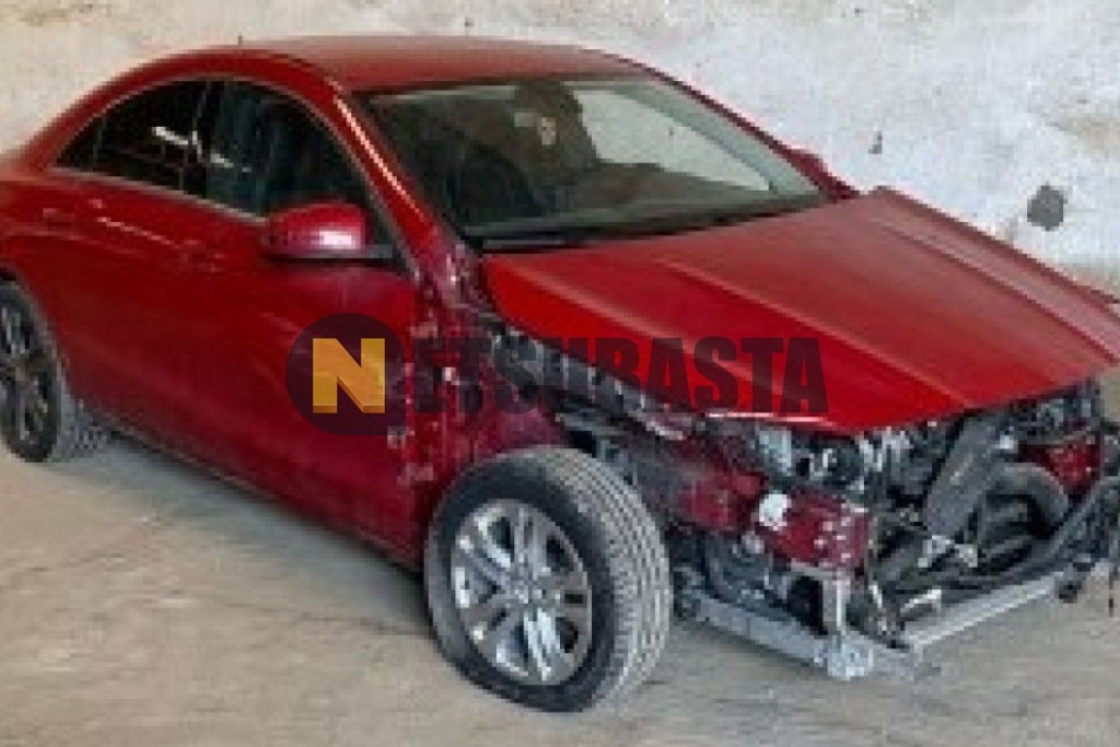 Mercedes-Benz CLA 200 CDI 7G-DCT 2015