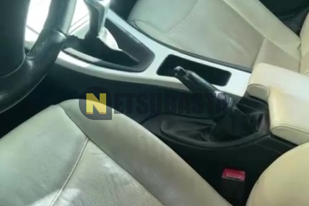 Bmw 318i Touring 2008