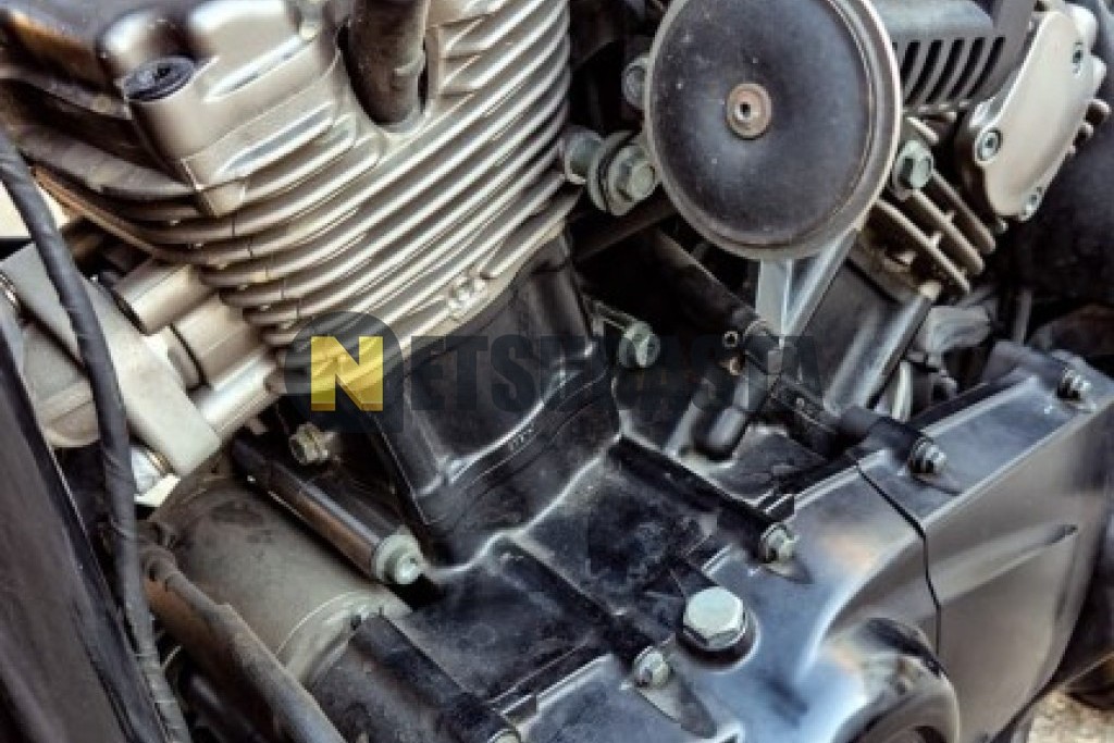 Hyosung Aquila Bobber GV 300 S 2021