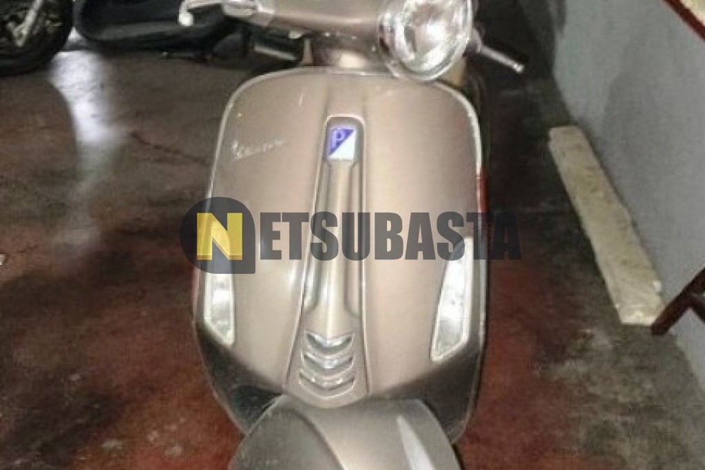 Vespa Primavera 50 2014