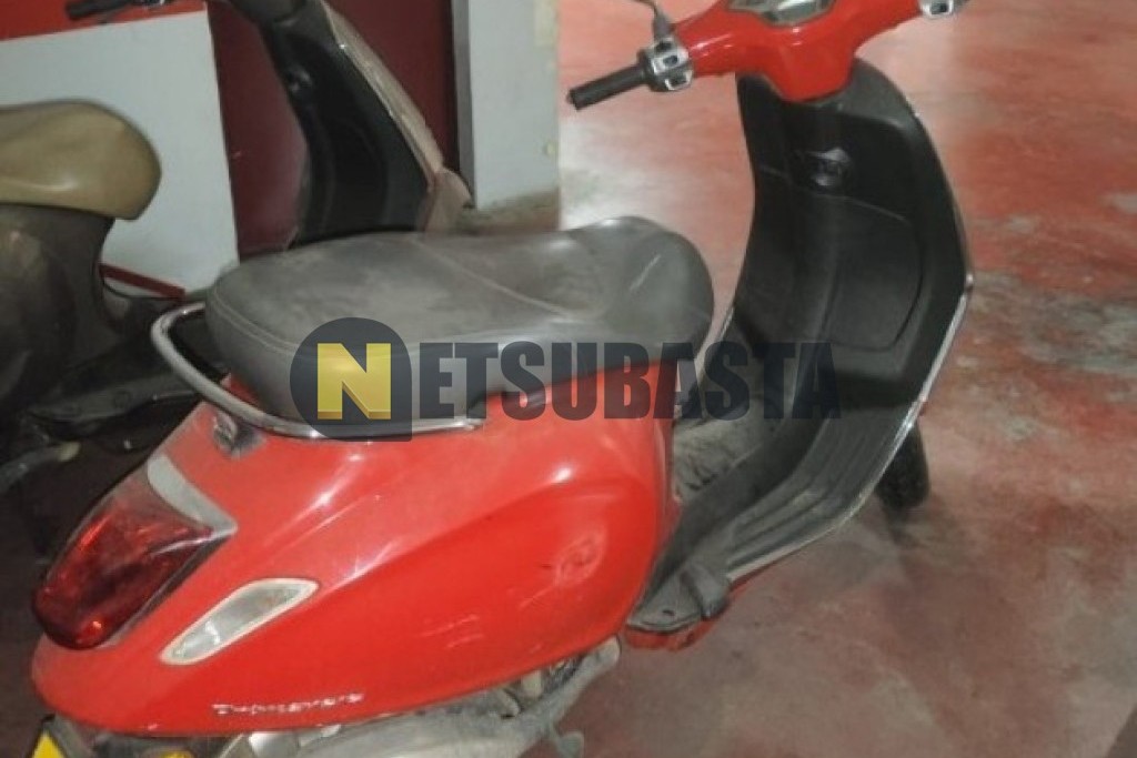 Vespa Primavera 50 2014