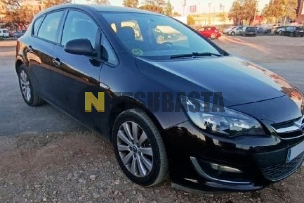 Opel Astra 1.7 CDTI 2012