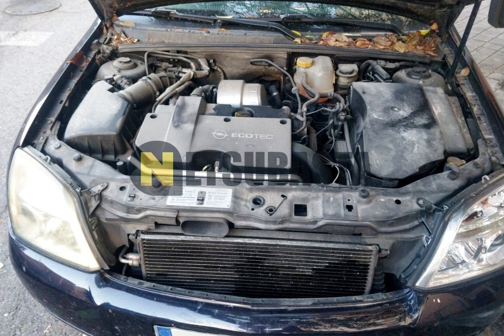 Opel Signum 2.2 DTI 16V 2003