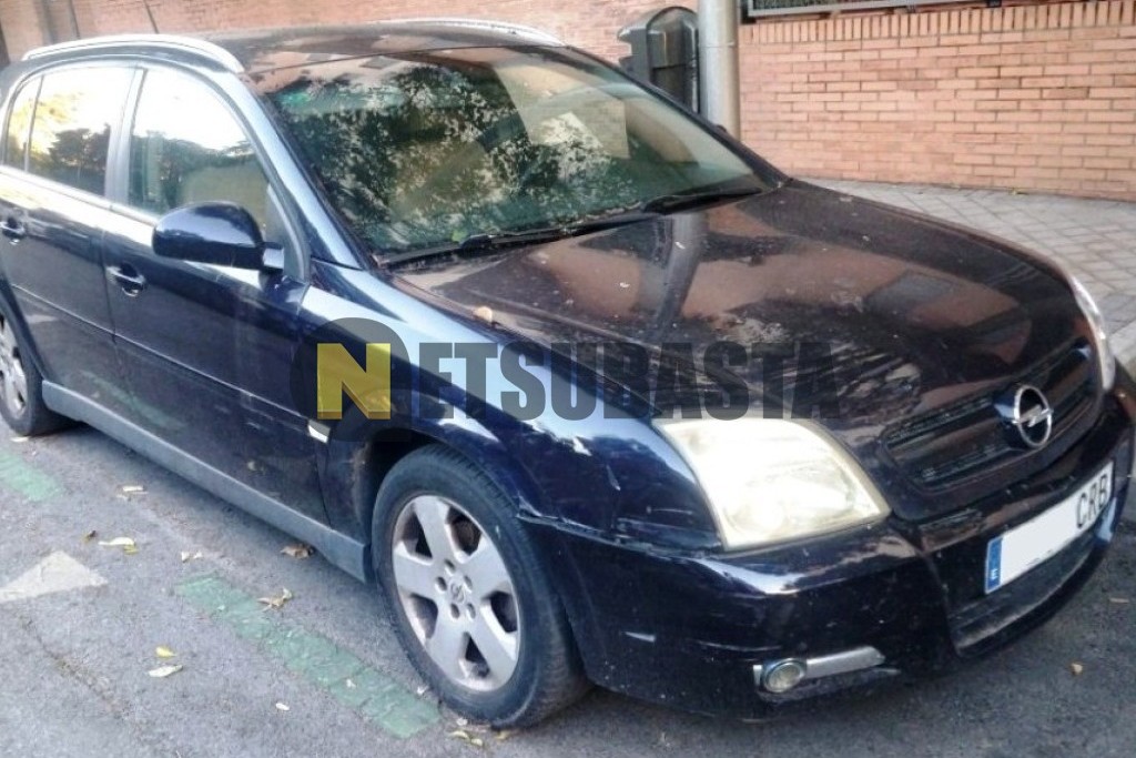 Opel Signum 2.2 DTI 16V 2003
