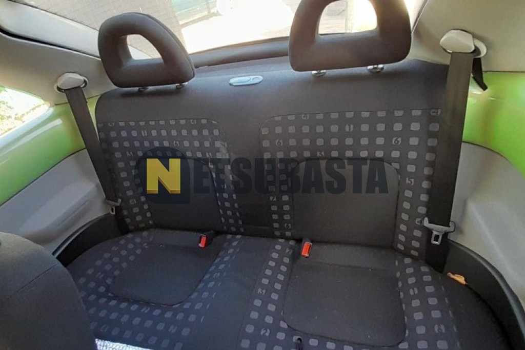Volkswagen New Beetle 1.6 2001
