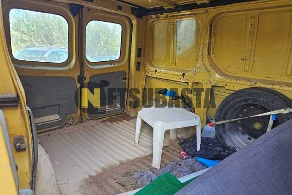 Opel Vivaro 1.9 DI 2002