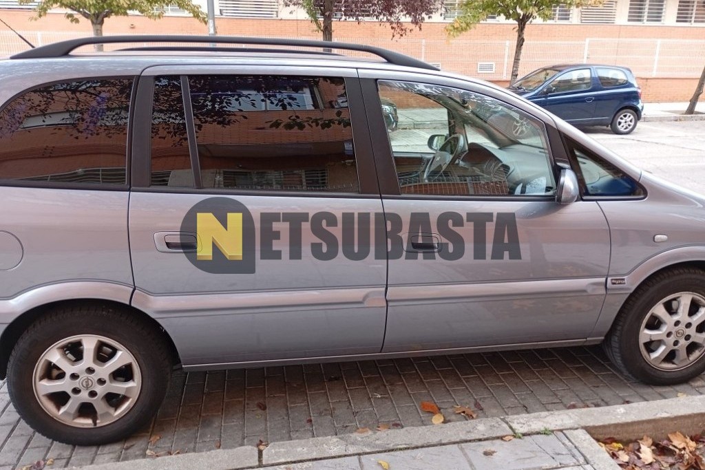 Opel Zafira 2.0 DTi 16V 2004