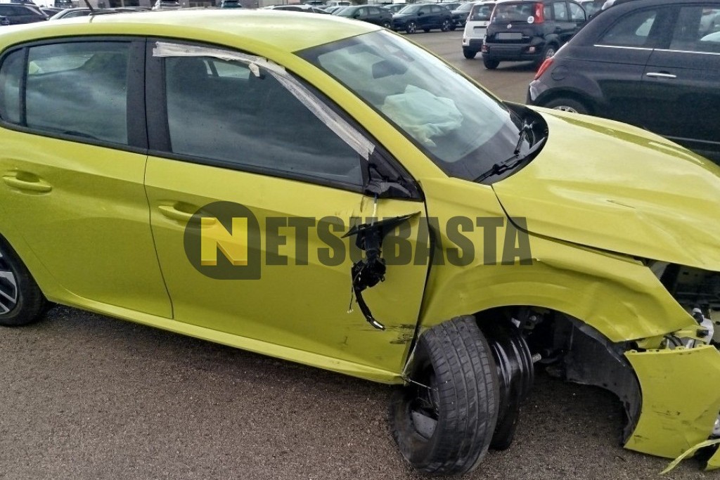 Peugeot 208 1.2 Hybrid e-DCS6 2025