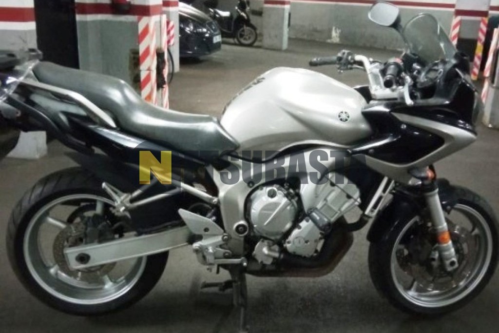 Yamaha FZS 600 Fazer 2004