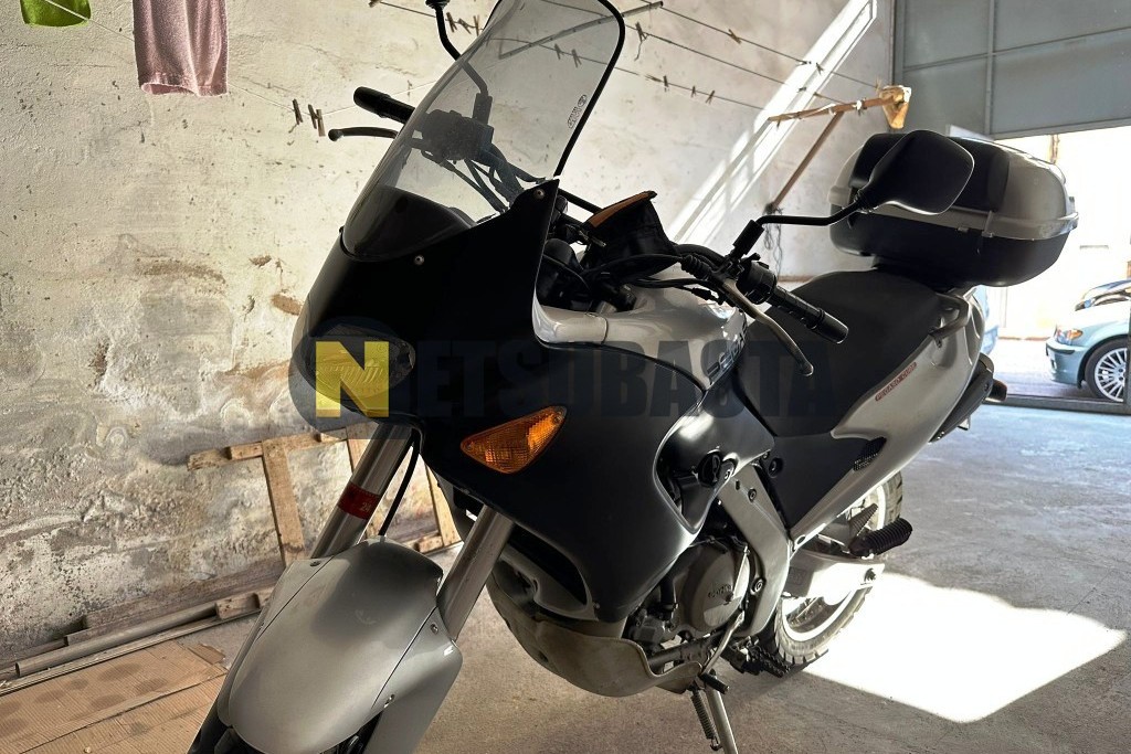 Aprilia Pegaso 650 1999