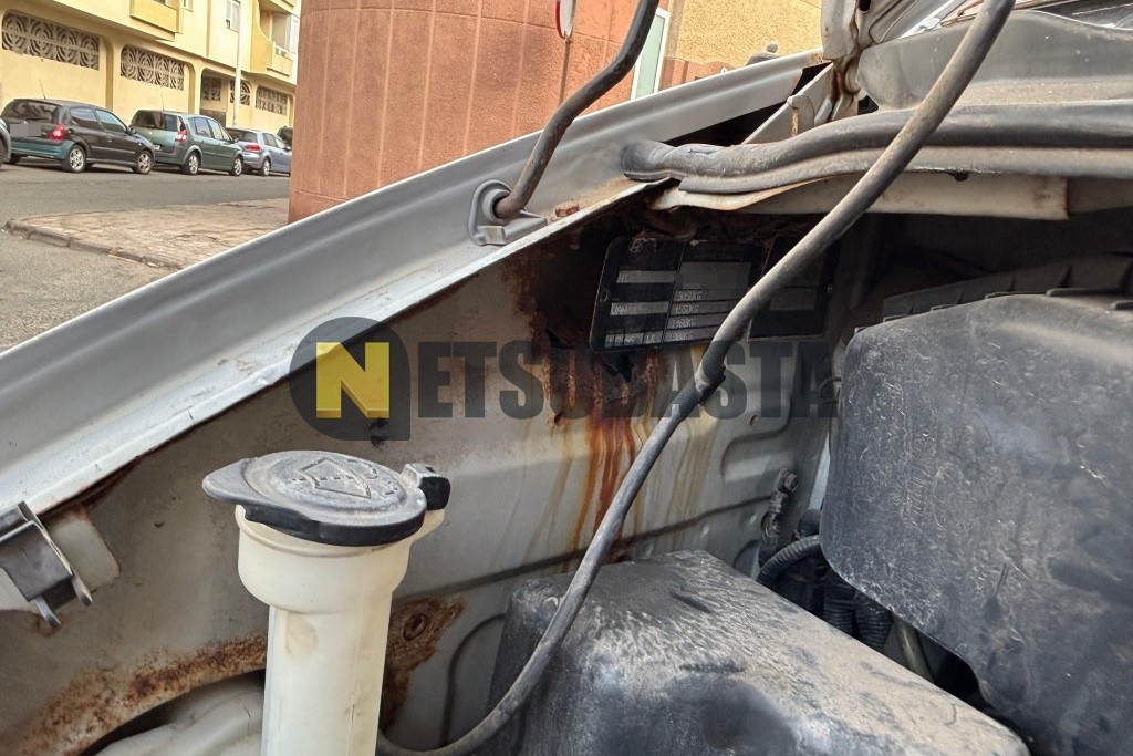 Hyundai H-1 2.5 TD 2006