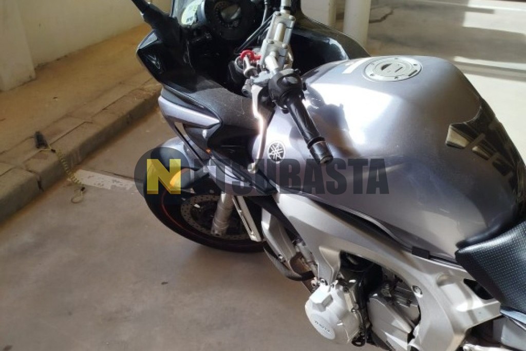 Yamaha FZS 600 Fazer 2006