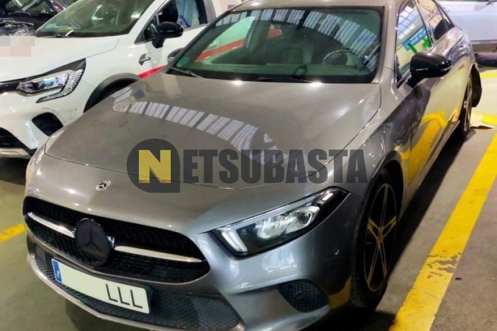 Mercedes-Benz A 180 d 8G-DCT Sedán 2020