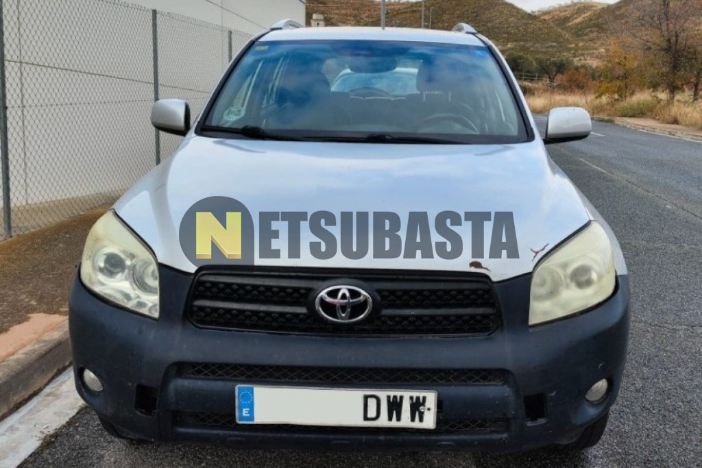 Toyota RAV4 2.2 D-4D 2006